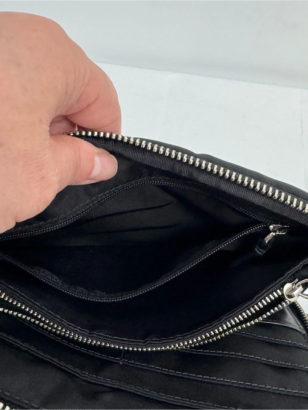 TUMI Belt Bag Fanny Pack Black Nylon Voyageur Adjustable Strap Unisex Adult